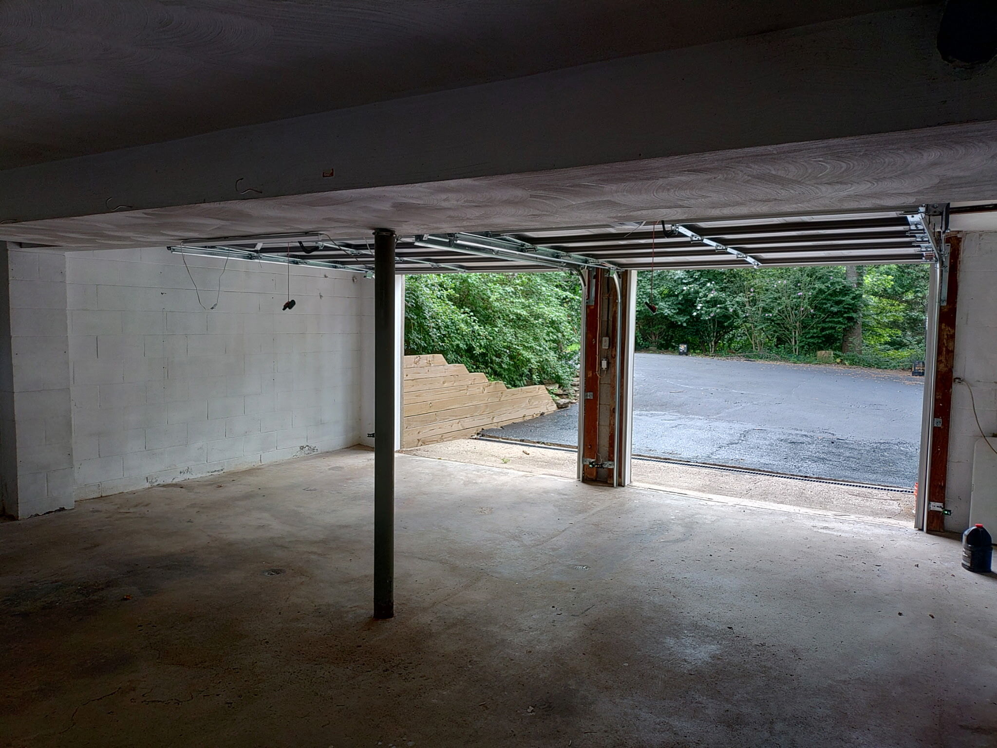Building Photo - 8629 Pastoral Ln