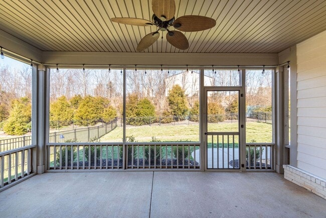 Building Photo - Former Model Home in the highly coveted Jackson Hills subdivision!