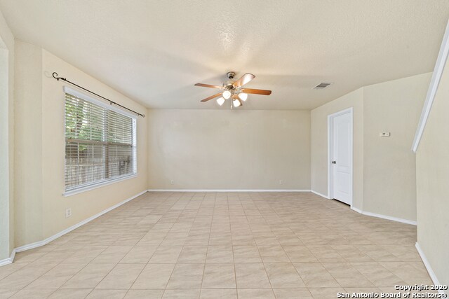 Building Photo - 5555 Spring Walk