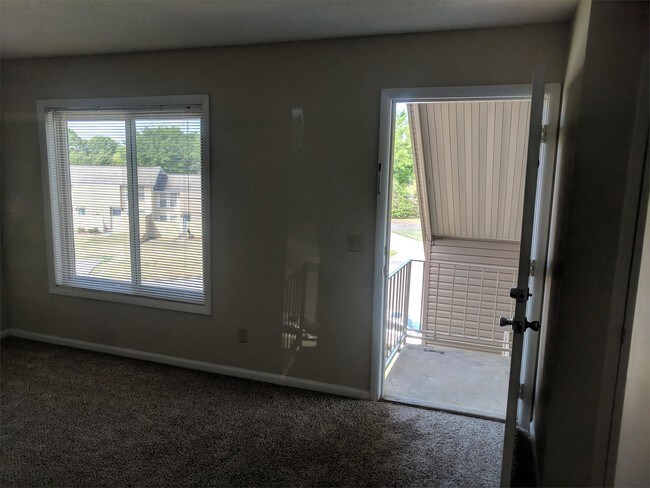 Building Photo - 3807 Pembrook Ct