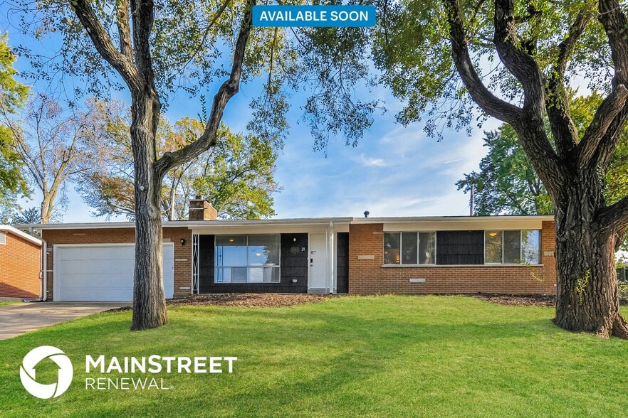 Primary Photo - 21 Oakwood Dr