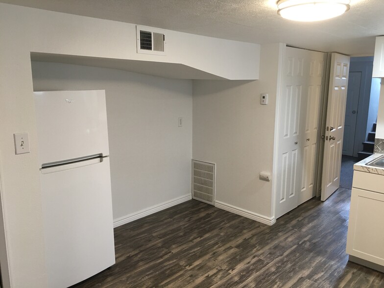 New paint, flooring appliances - 915 13th St