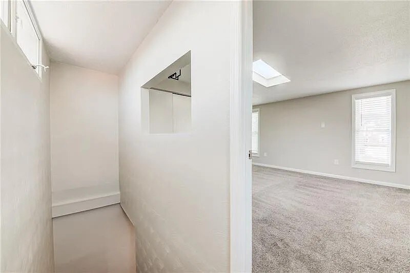 Building Photo - 1916 Wharton St