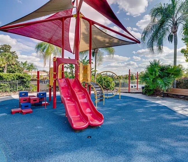 Building Photo - 3024 Secret Lake Dr