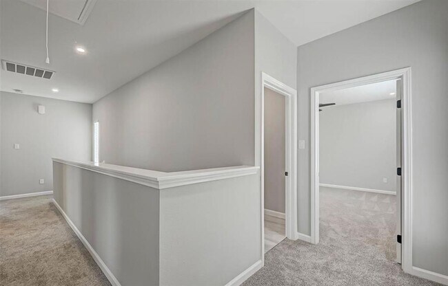 Building Photo - 7035 Goforth St