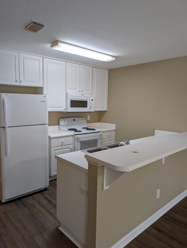 Building Photo - 4250 Augustus Oak Ct