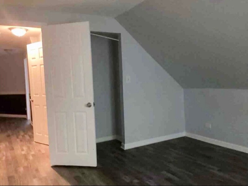 Building Photo - 8423 S Muskegon Ave