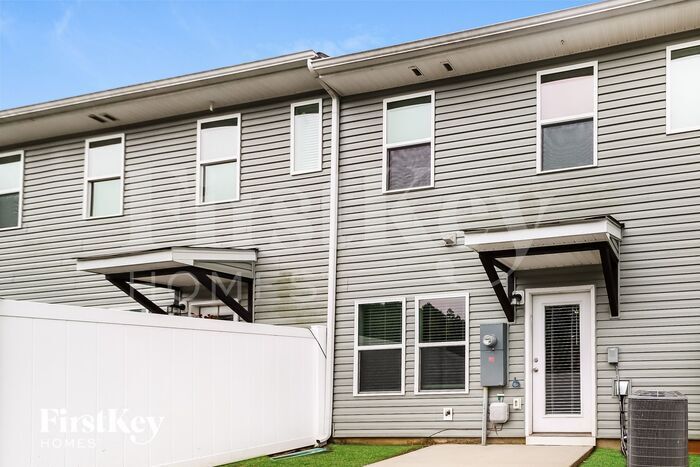 Building Photo - 9422 Village View Ct NW
