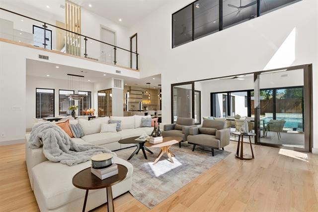 Building Photo - 7718 Roper St