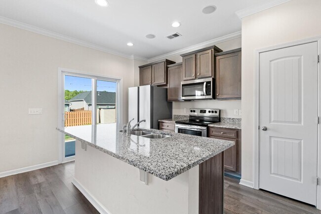 Building Photo - 311 Temple Cress Ave