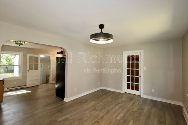 Building Photo - 511 Highland Dr