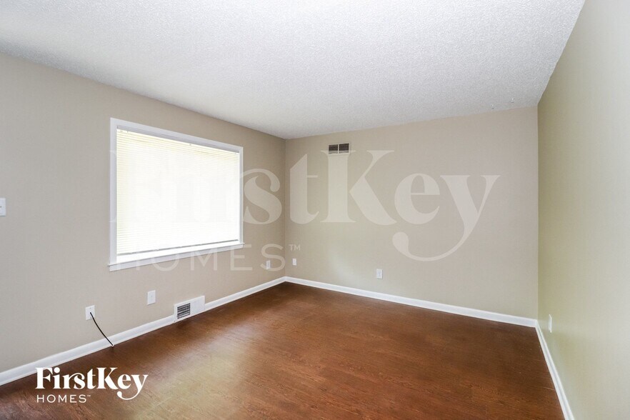 Building Photo - 3500 Marietta Blvd