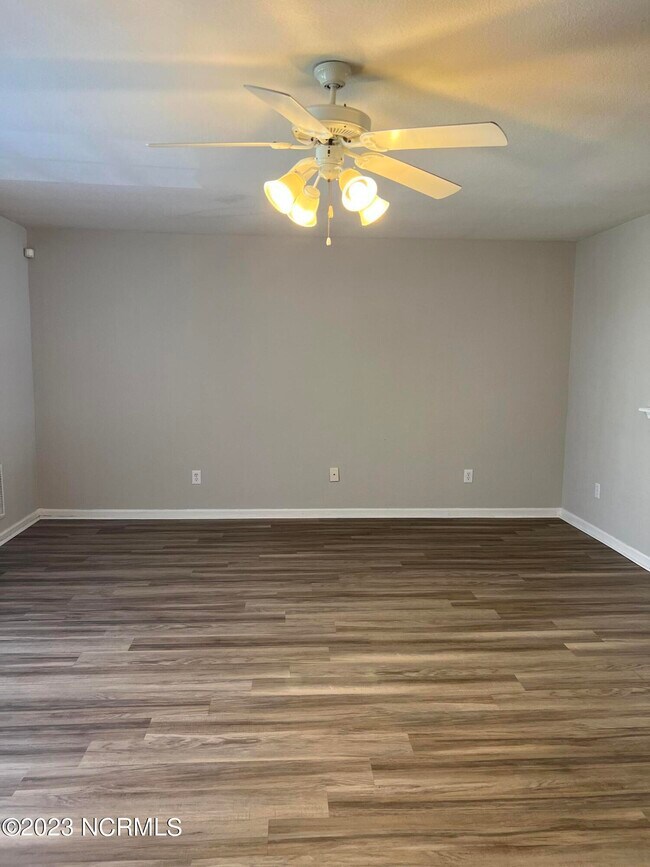 Building Photo - 4215 Williamsbrook Ln