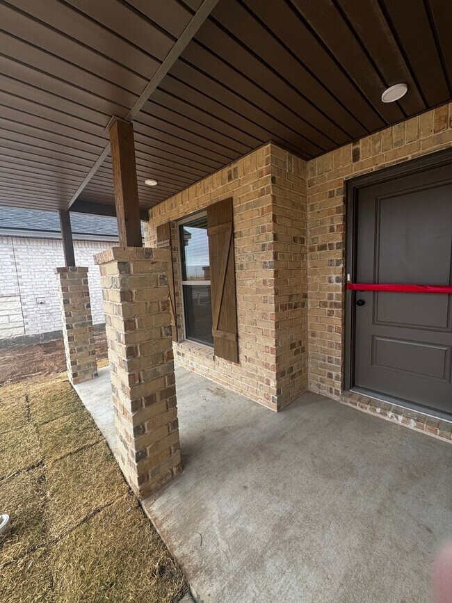 Building Photo - NEW 2026 Buld in Hometead 3/2/2