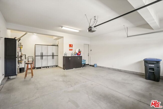Building Photo - 1230 Wisteria Ave