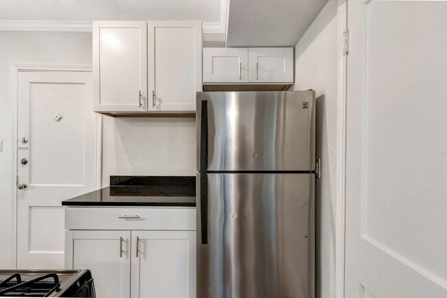 Building Photo - 1507 Pease Rd