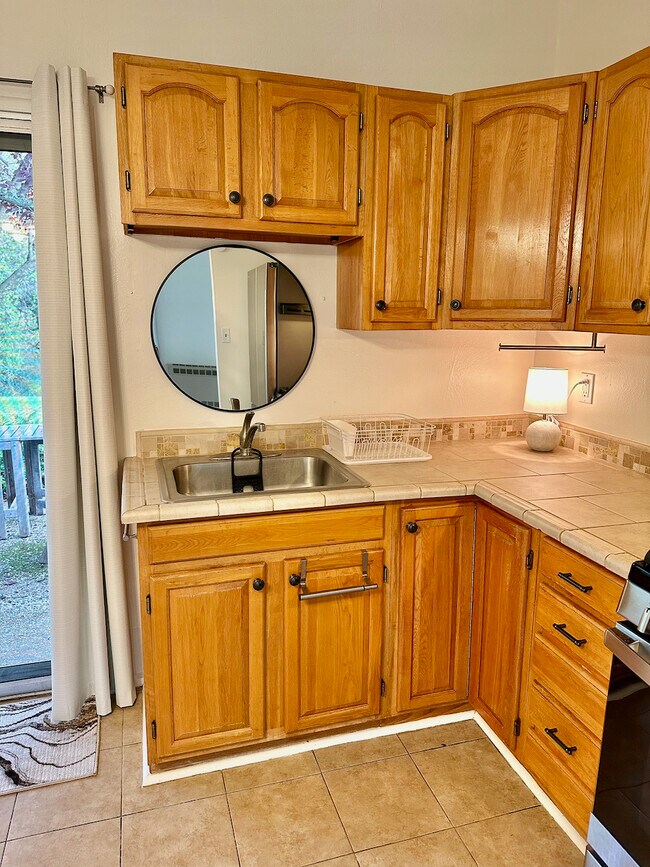 Building Photo - 6181 Wise Rd