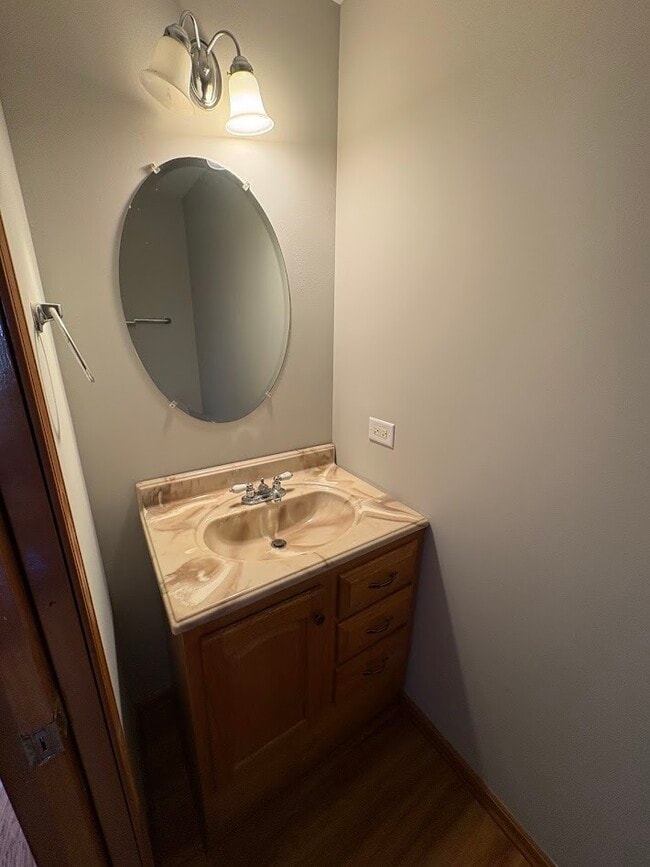 Building Photo - 23901 Cahills Way