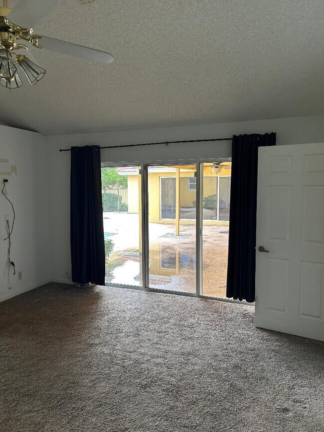 Building Photo - 1030 Pine Branch Dr