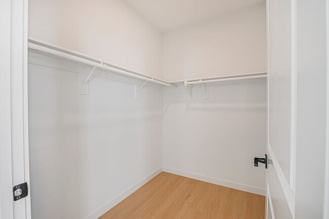 Building Photo - Welcome to the Gramercy