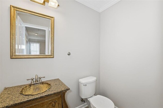 Building Photo - 1015 Plantation Way