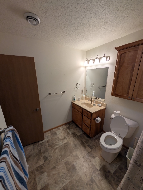 Building Photo - 2303 Damon St