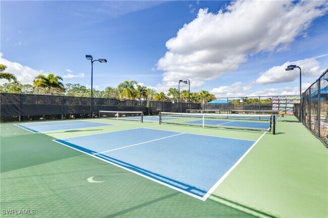 Building Photo - 7611 Winding Cypress Dr