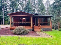 Building Photo - 21814 NE Cedar Creek Rd