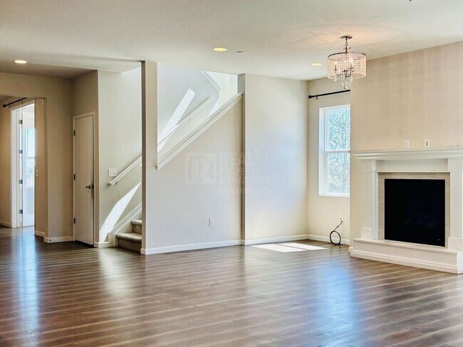 Building Photo - 9150 W 100th Way