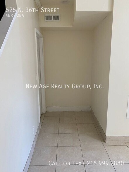 Building Photo - 525 N 36th St