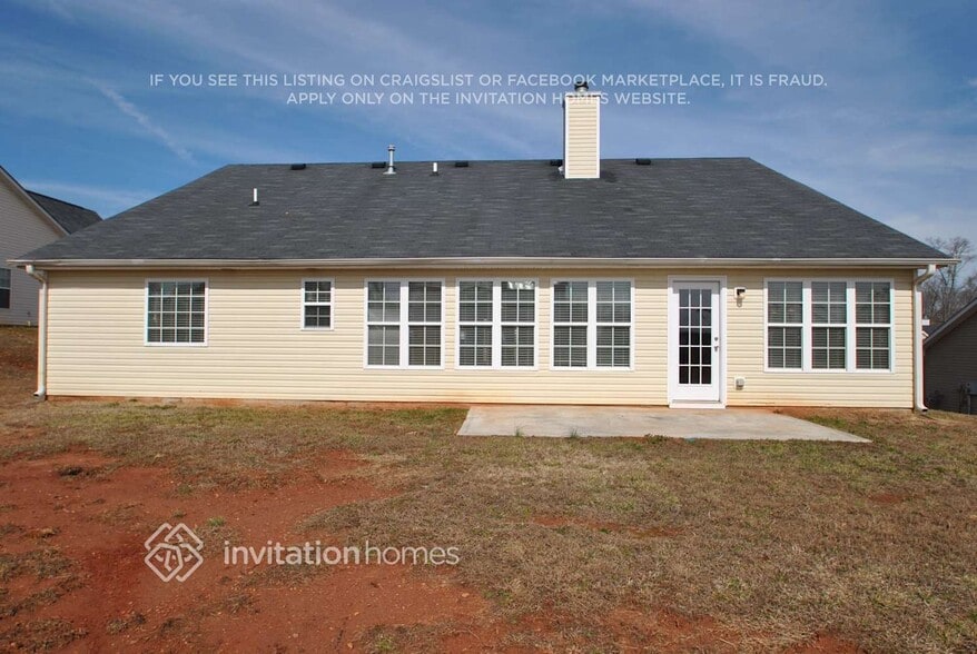 Building Photo - 60 Green Gables Dr