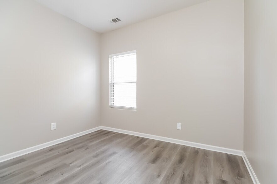 Building Photo - 4014 Haworth Pkwy