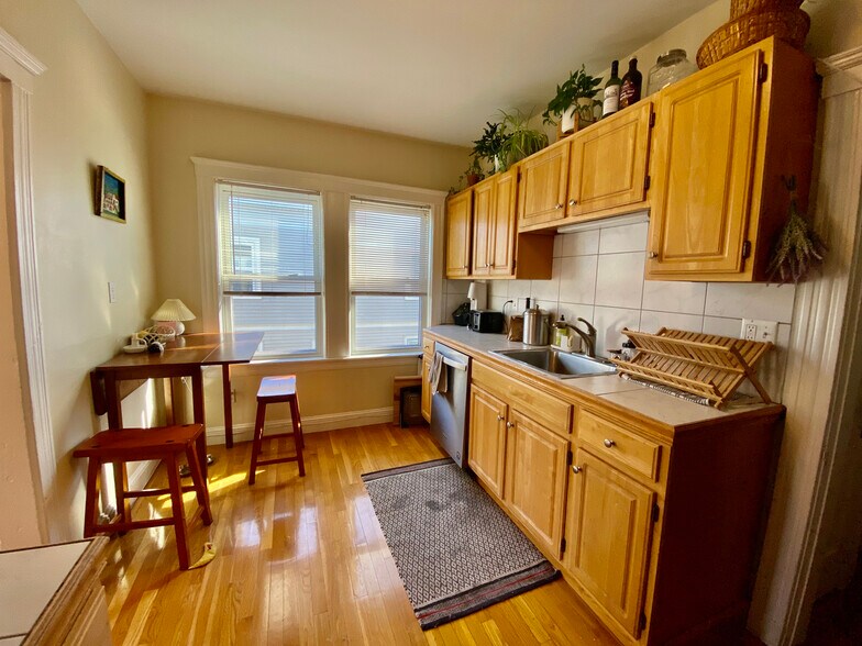 Building Photo - 55 Brookley Rd