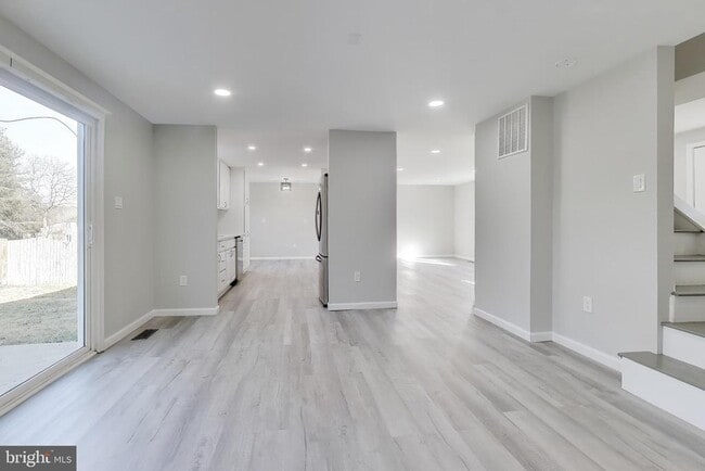 Building Photo - 18948 Quail Valley Blvd