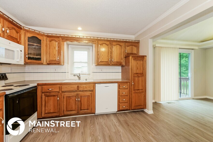 Building Photo - 716 Feldspar St