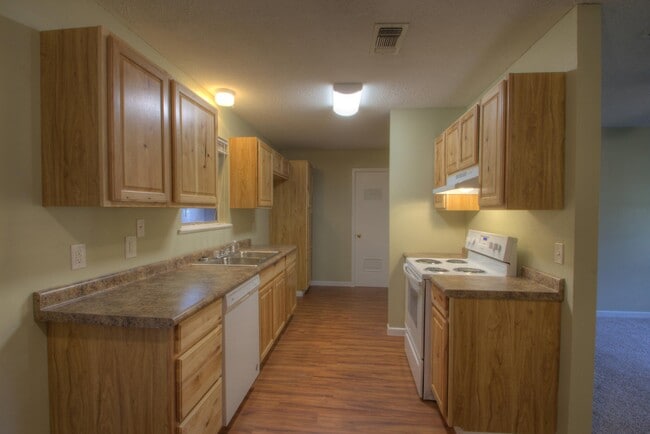 Building Photo - 4311 Marcell Cir W