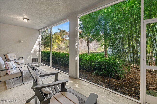 Building Photo - 2560 Seychelles Dr