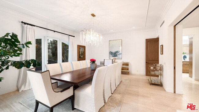 Building Photo - 6110 Merritt Dr