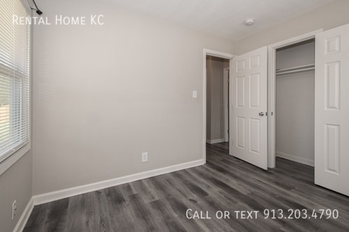 Building Photo - 942 S 57th St