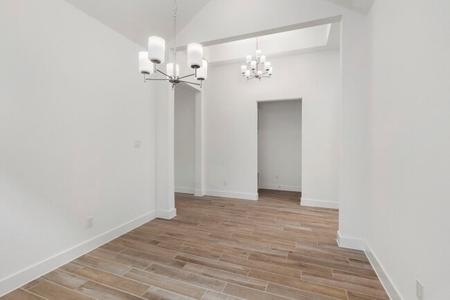 Building Photo - 8011 Fenway Hts Dr