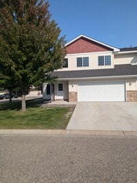 Building Photo - 408 Cedar Pl