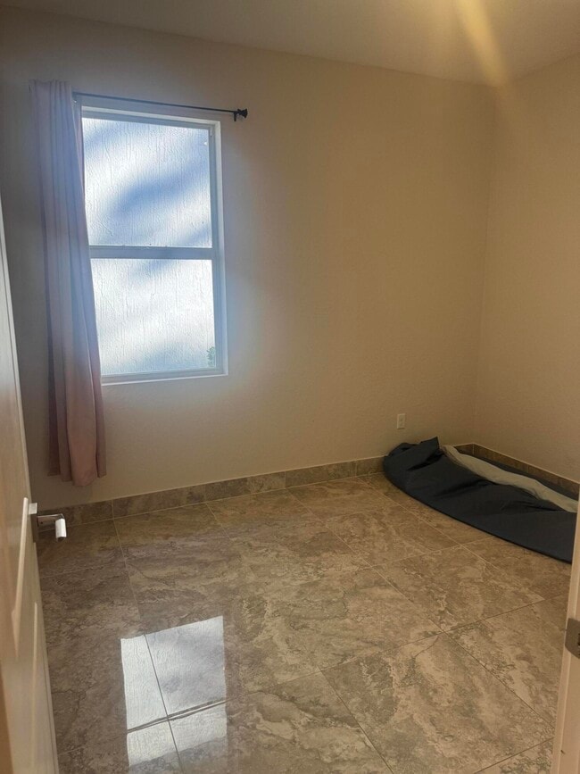 Building Photo - 2468 Timber Forest Dr