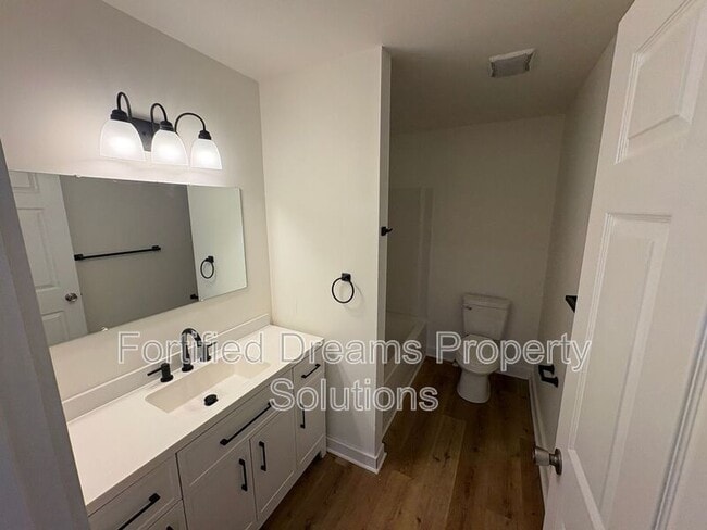 Building Photo - 5811 Uwharrie Rd