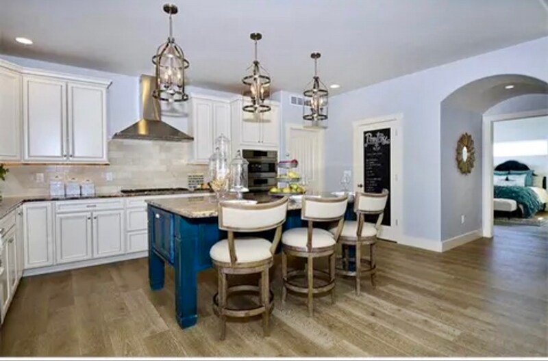 Building Photo - 1602 Gold Hill Mesa Dr