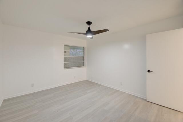 Building Photo - 394 Normandy Ln