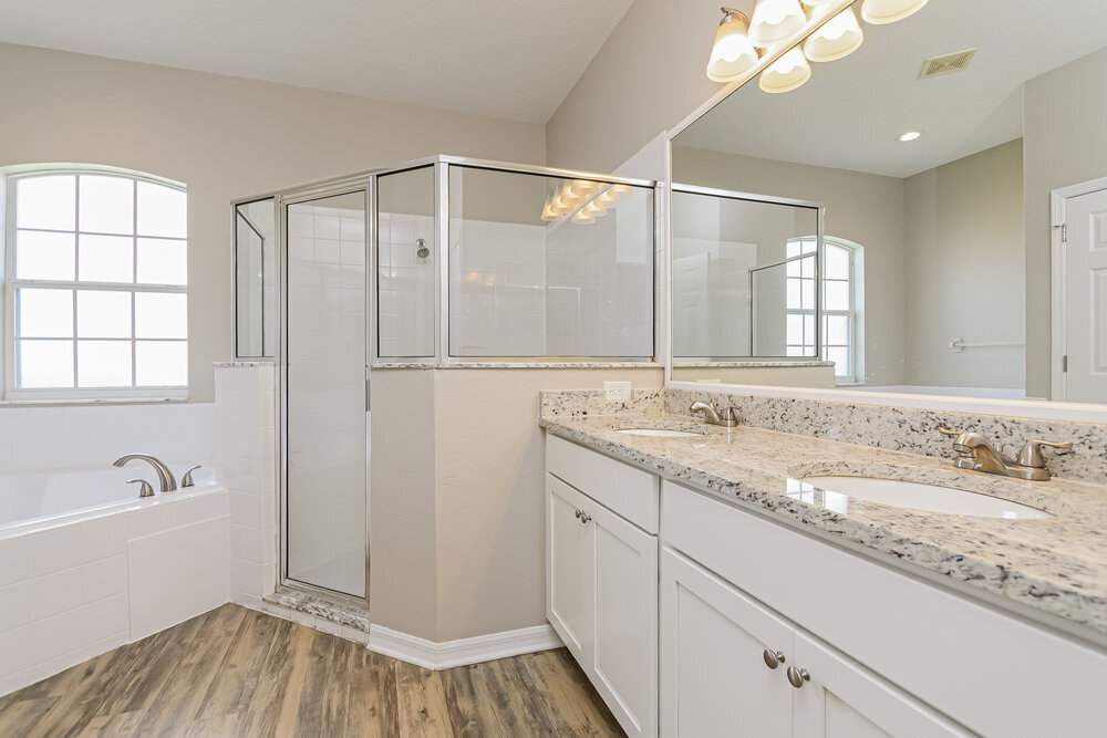 Building Photo - 204 Abbotsbury Dr