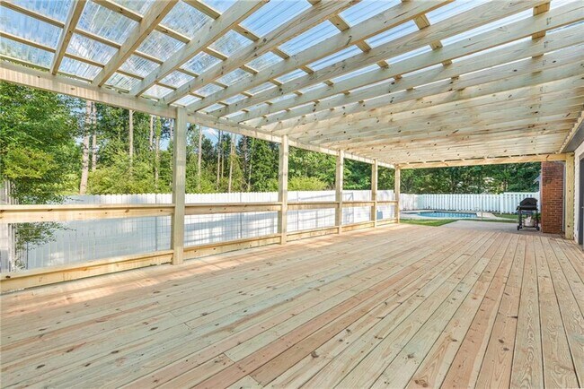 Building Photo - 2464 GA-20