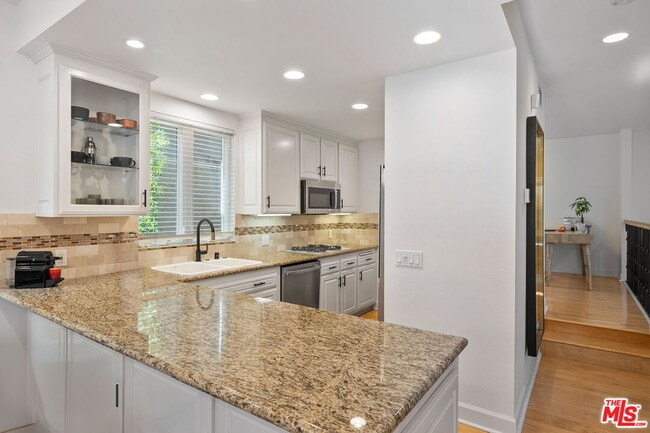 Building Photo - 4371 Troost Ave