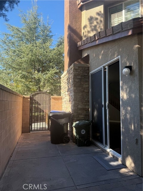 Building Photo - 8692 E 9th St