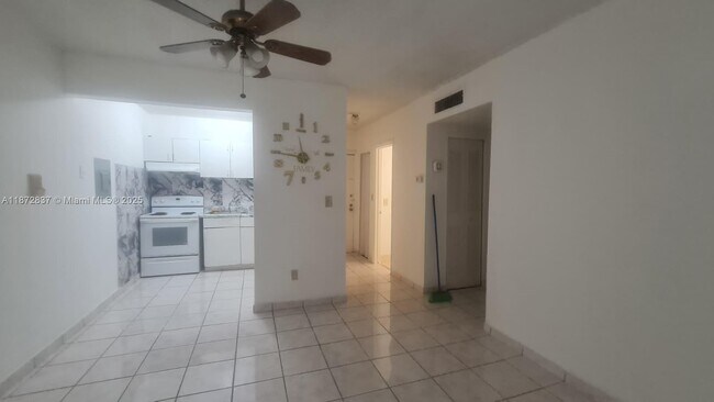 Building Photo - 3640 NW 9th St